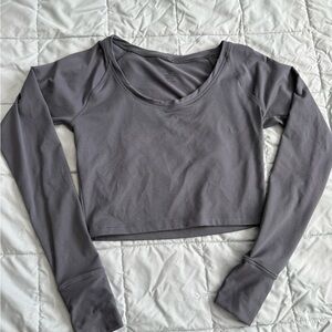 Fleo Gray Foundation Crop Scoop Neck Long Sleeve Top